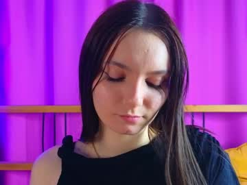 Beverlyriley Chaturbate stream image from May 03, 2026