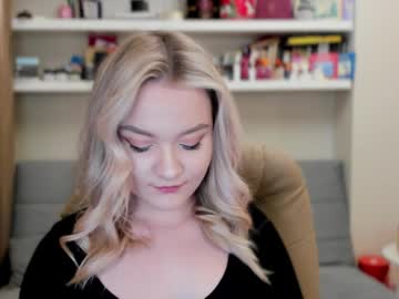Kara_Smith_ Chaturbate stream image from May 03, 2026
