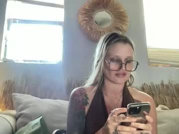 Sashabby3 Chaturbate stream image from May 03, 2026