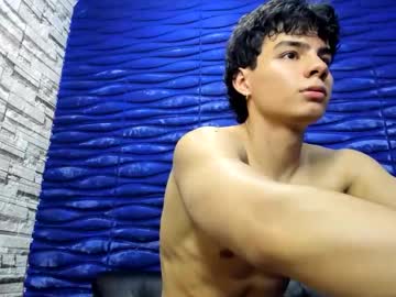 Seigfried0 Chaturbate stream image from May 03, 2026