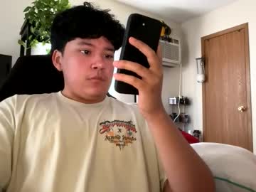Tzinny614 Chaturbate stream image from May 03, 2026