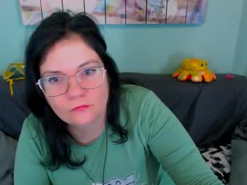 Everly_Rays Chaturbate stream image from May 03, 2026