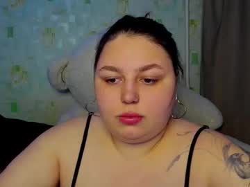 Lillyhaigh Chaturbate stream image from May 03, 2026
