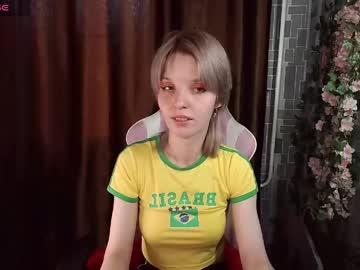 Madelaines Chaturbate stream image from May 03, 2026