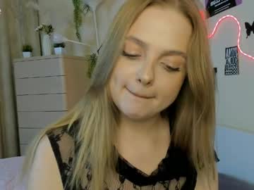 Rosy_Sigh Chaturbate stream image from May 04, 2026