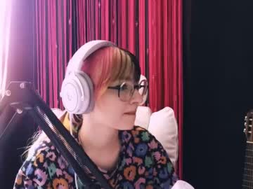 Avi_Nile Chaturbate stream image from May 04, 2026