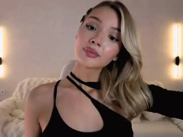 Emmakeam_ Chaturbate stream image from May 04, 2026