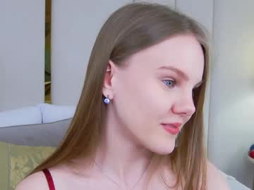 Lili_Lohan Chaturbate stream image from May 04, 2026