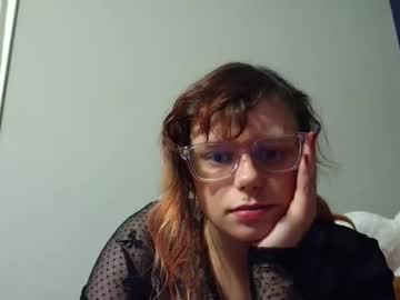 Shypheo Chaturbate stream image from May 04, 2026
