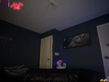Johnnyfromspace Chaturbate stream image from May 04, 2026