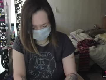 Ozalin Chaturbate stream image from May 04, 2026