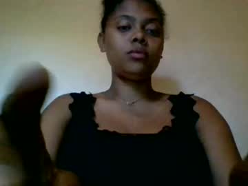 Ckamilla45 Chaturbate stream image from May 04, 2026