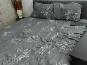 Dyanne18 Chaturbate stream image from May 04, 2026