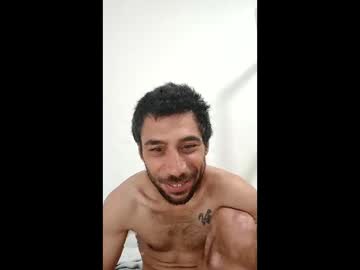 Miguelinlove8 Chaturbate stream image from May 04, 2026