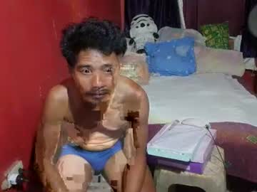 Raffyhardcock4u Chaturbate stream image from May 04, 2026
