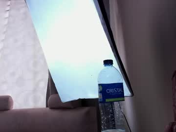 _April_Smith_ Chaturbate stream image from May 04, 2026