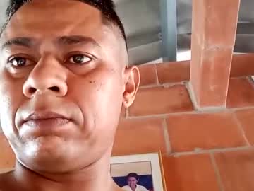 Vlacho7 Chaturbate stream image from May 04, 2026