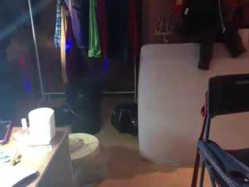 Gizmomaster Chaturbate stream image from May 04, 2026