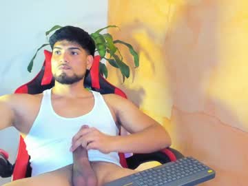 Lugix Chaturbate stream image from May 04, 2026