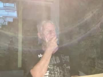 Polderkauw Chaturbate stream image from May 04, 2026