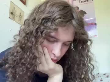 Bryluvvsu Chaturbate stream image from May 04, 2026