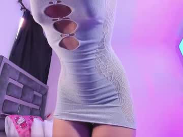 Bella__Moon0 Chaturbate stream image from May 04, 2026