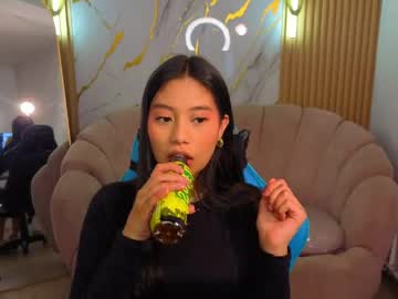 Eimy18_B Chaturbate stream image from May 04, 2026