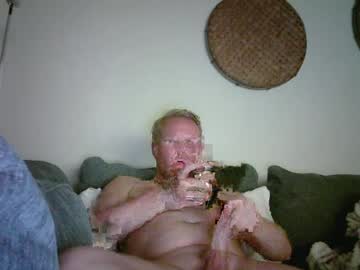Hardswedishboy Chaturbate stream image from May 04, 2026