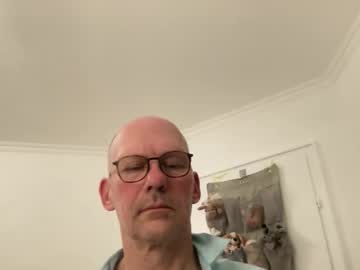 Seethebigpicture Chaturbate stream image from May 04, 2026