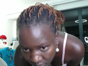 Whitenightandqueen Chaturbate stream image from May 04, 2026