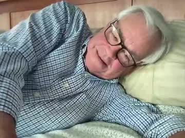 Steve988279 Chaturbate stream image from May 04, 2026