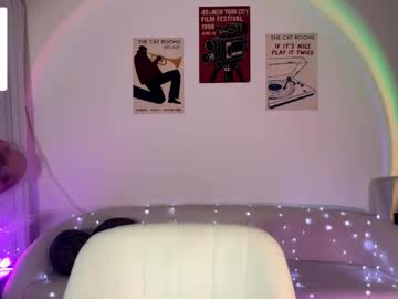 Lilihalvorsen Chaturbate stream image from May 05, 2026