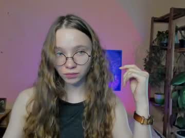 Your_Leslie Chaturbate stream image from May 05, 2026