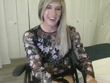 Karlleelynn863 Chaturbate stream image from May 05, 2026