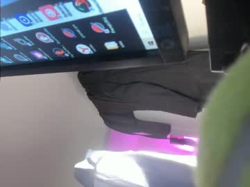 Lev_Miller Chaturbate stream image from May 05, 2026