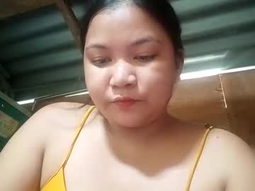 _Milkytitsmomxx_ Chaturbate stream image from May 05, 2026
