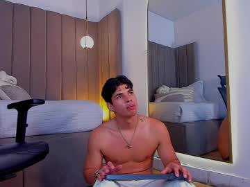 Benjamin_More Chaturbate stream image from May 05, 2026