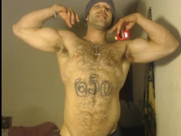 Izak144 Chaturbate stream image from May 05, 2026