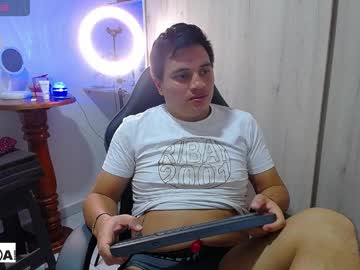 Ahntony__69 Chaturbate stream image from May 05, 2026