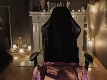 Carolina_Winter Chaturbate stream image from May 05, 2026