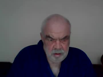 Flutto Chaturbate stream image from May 05, 2026