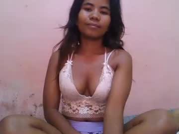 Clarissezz Chaturbate stream image from May 05, 2026