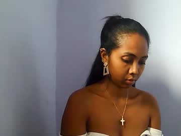 Luna019 Chaturbate stream image from May 05, 2026