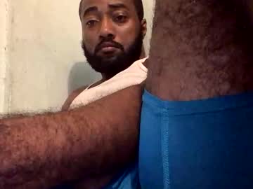 Megwanker102905 Chaturbate stream image from May 05, 2026
