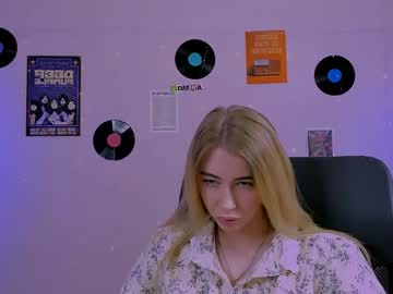 Rina_Gold_ Chaturbate stream image from May 05, 2026