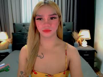 Sweet_Zoey12 Chaturbate stream image from May 05, 2026