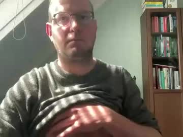Bom1956 Chaturbate stream image from May 05, 2026
