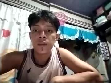 Urpinoyasianx Chaturbate stream image from May 05, 2026