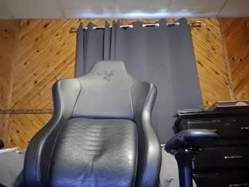 Hereforbootyyy Chaturbate stream image from May 05, 2026