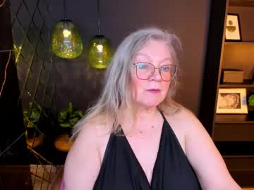 Natalicloud Chaturbate stream image from May 05, 2026